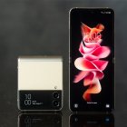 Samsung Galaxy Z Flip3 5G press image