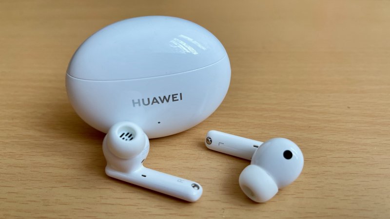 Huawei FreeBuds 4i recenzia