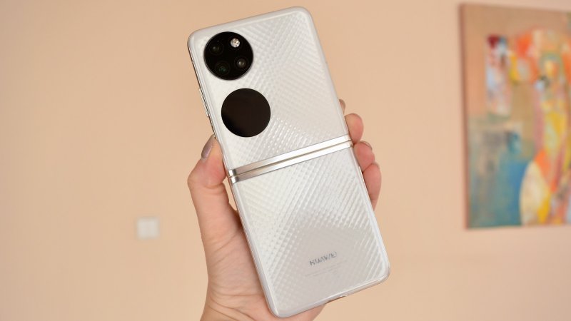 Huawei P50 Pocket  recenzia