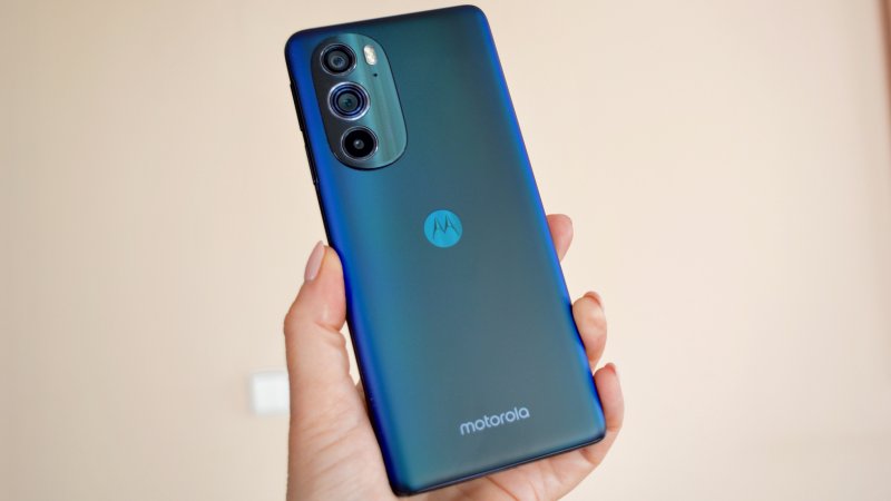 Motorola Edge 30 Pro - recenzia