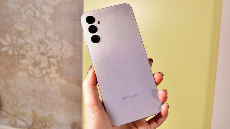 Samsung Galaxy A14 naživo