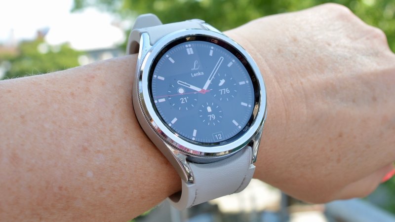 Samsung Galaxy Watch6 Classic recenzia