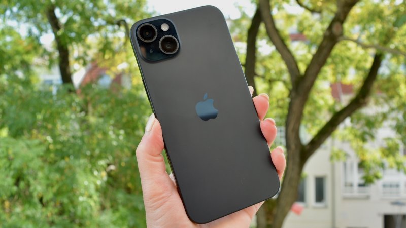 Apple iPhone 15 Plus - recenzia