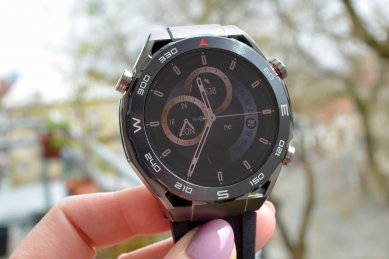 Huawei Watch Ultimate - recenzia